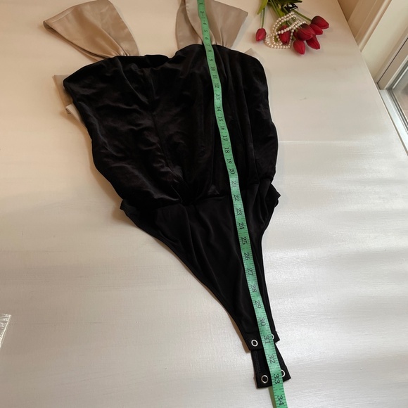 Express Velvet Oversized Bow Women Top Bodysuit Large Glamorous Statement Preppy - Picture 12 of 12